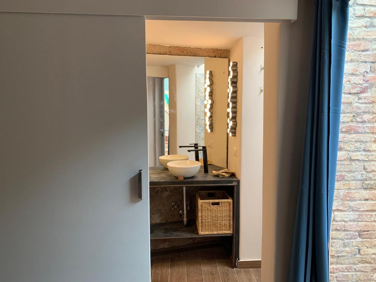 Home Rising Sun - Rooms With Private Bathrooms Catânia Exterior foto