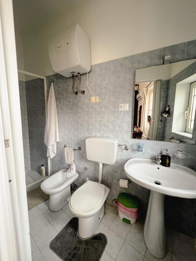 Home Rising Sun - Rooms With Private Bathrooms Catânia Exterior foto