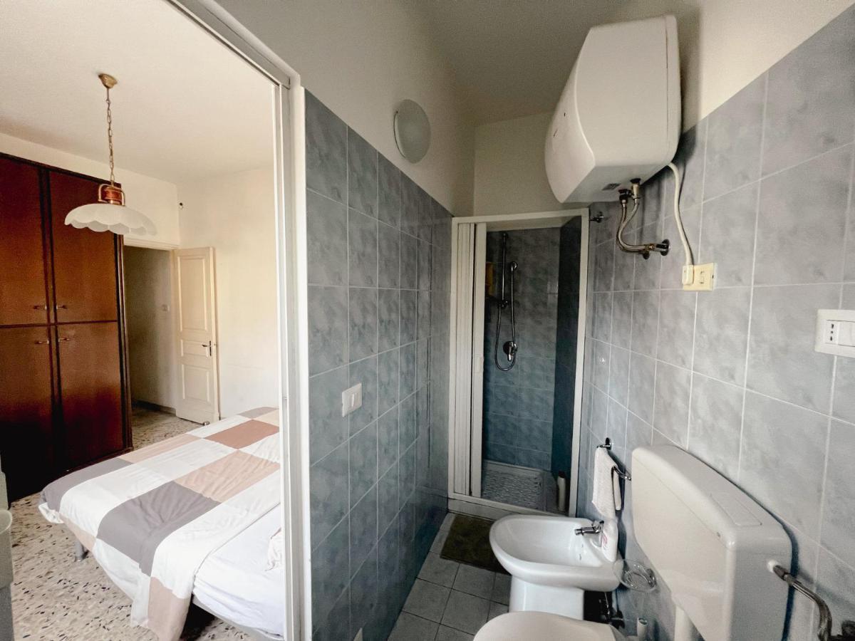 Home Rising Sun - Rooms With Private Bathrooms Catânia Exterior foto